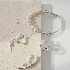 FRESHWATER PEARL STERLING SILVER BANGLE