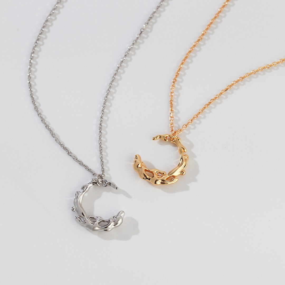 MOON SHAPE PENDANT NECKLACE