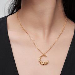 MOON SHAPE PENDANT NECKLACE