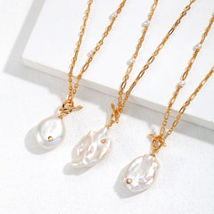 BAROQUE PEARL PENDANT LONG NECKLACE