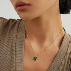 MALACHITE GOLD NECKLACE