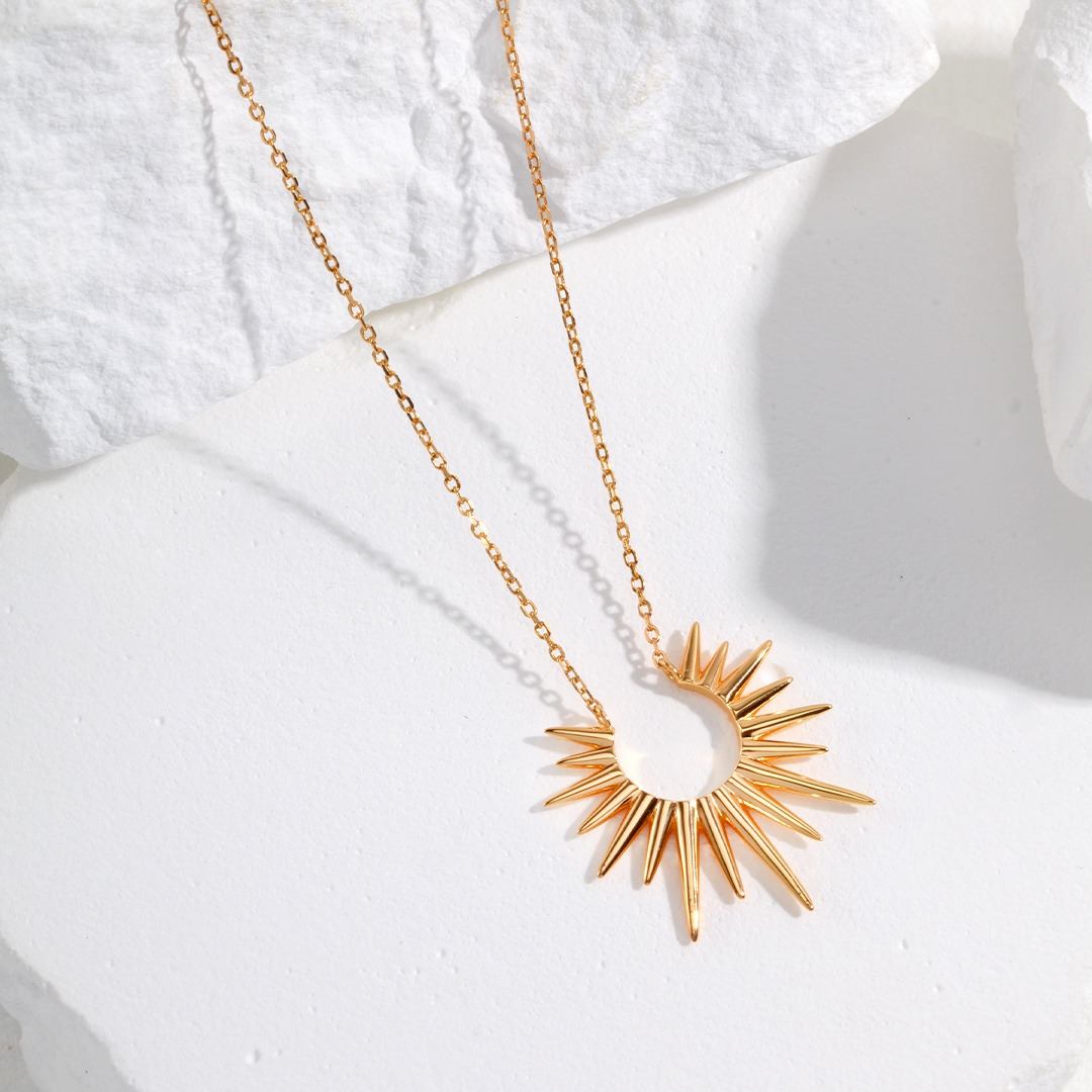 SUNBURST SIMPLICITY SILVER NECKLACE