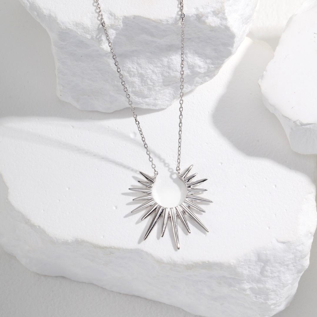 SUNBURST SIMPLICITY SILVER NECKLACE