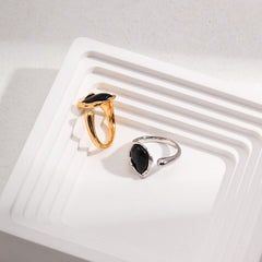 DEWDROP BLACK ONYX RING