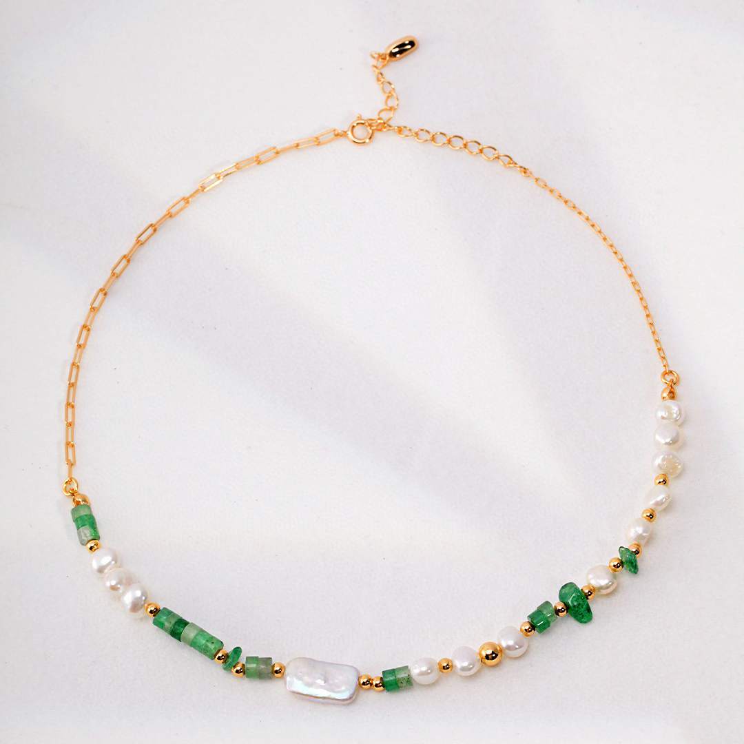 ELEGANT PEARL & GREEN JADE NECKLACE