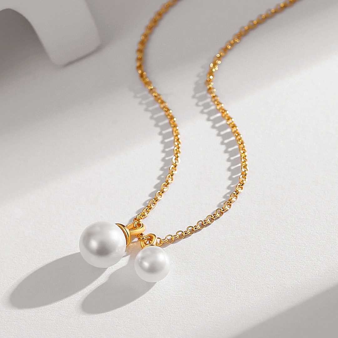 AMIE PEARL PENDANT FINE NECKLACE