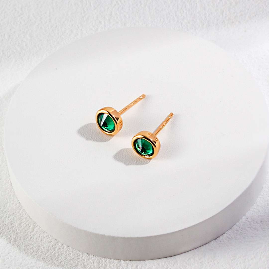 GREEN GOLD STUDS