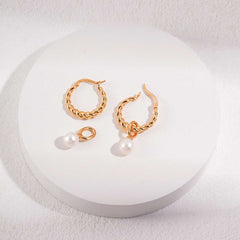 TWISTED DROP PEARL EARRING