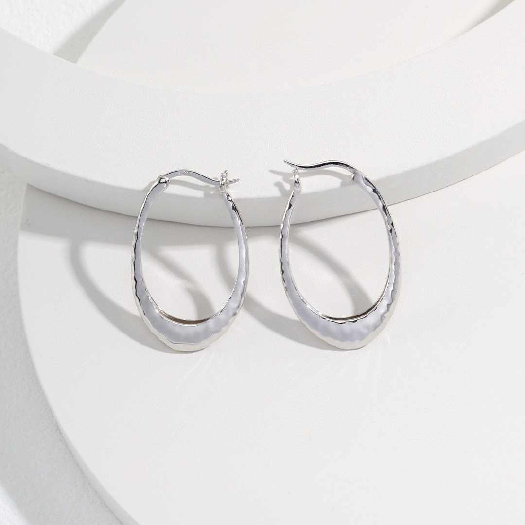 OVAL HOOP EARRINGS