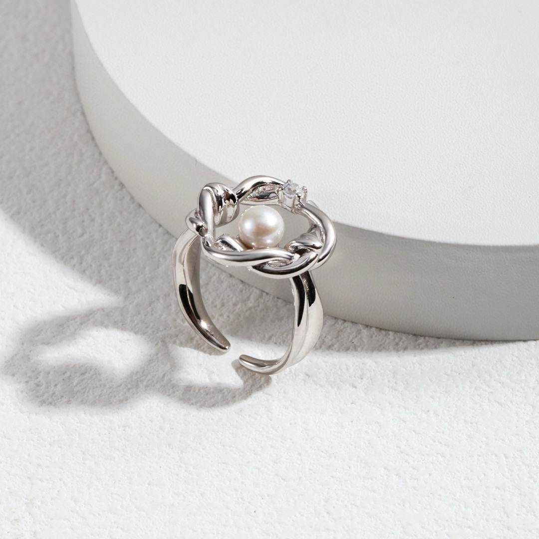 FLOWER PEARL RING