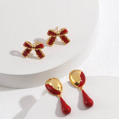 RED BOW STUDS