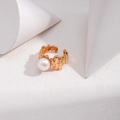 GOLDEN PEARL ELEGANCE RING