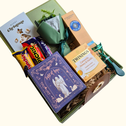 Evergreen Retreat Gift Box Leather Collection Small”