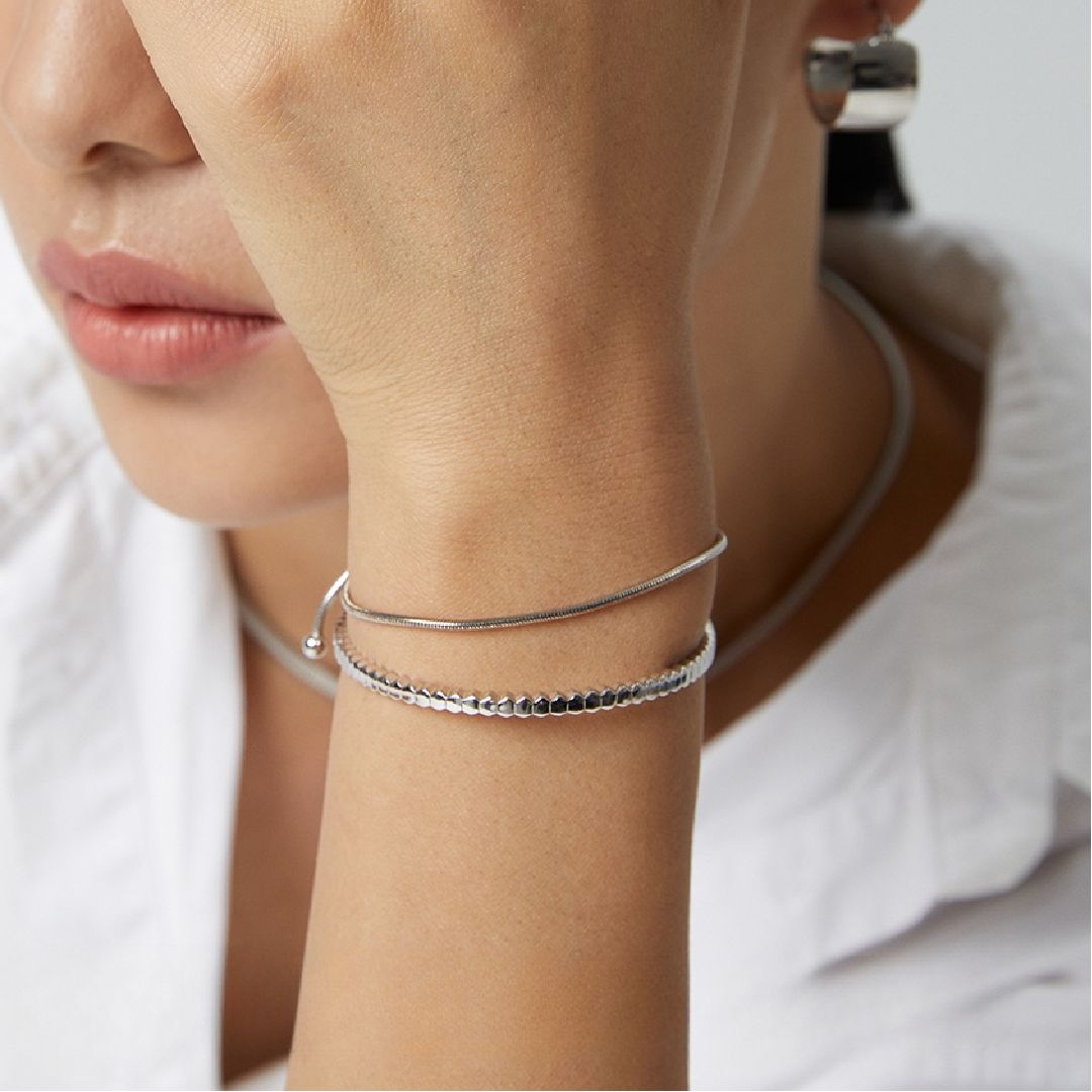 SIMPLE STERLING SILVER ADJUSTABLE BANGLE