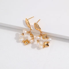 STERLING SILVER FRESHWATER PEARL STUD EARRINGS